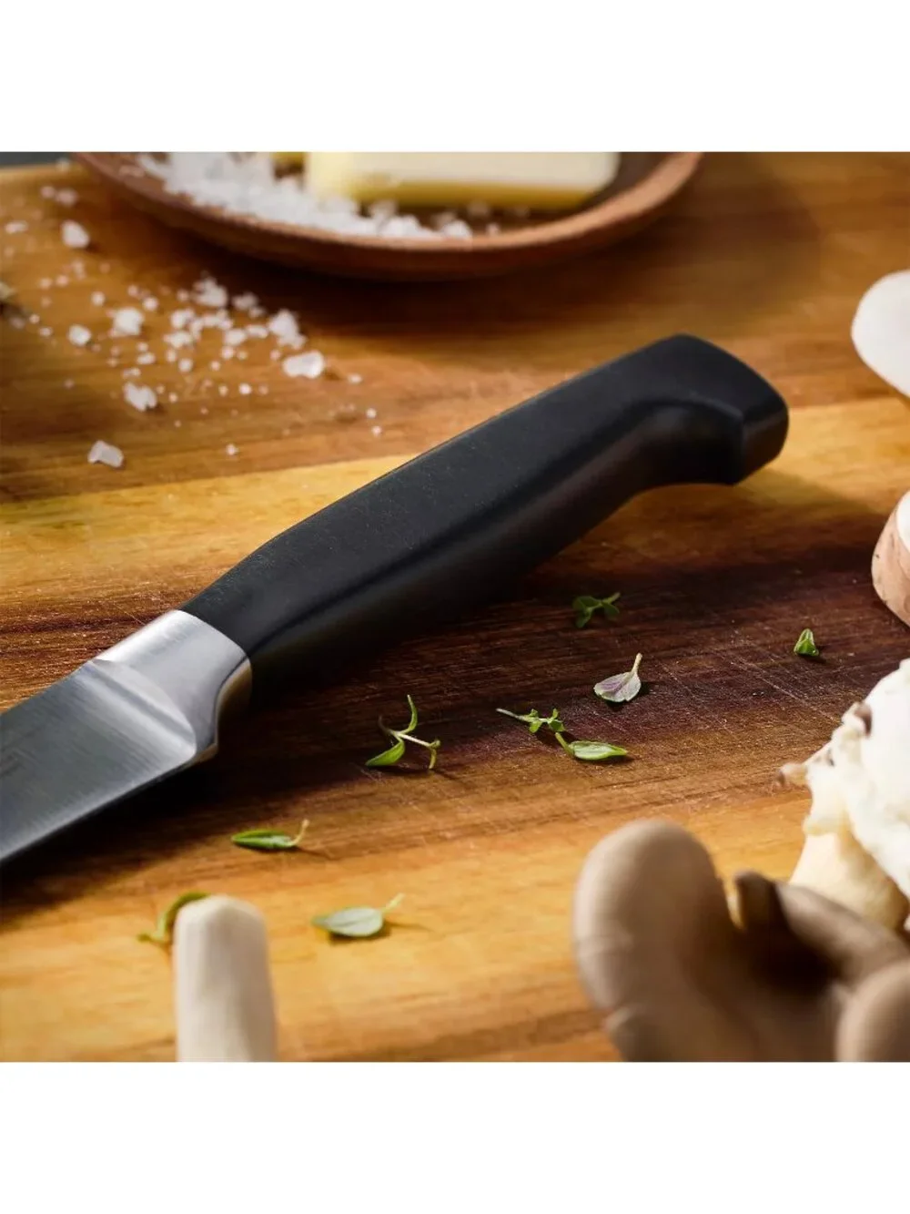 NWB ZWILLING Four Star 5-inch Utility Knife Black